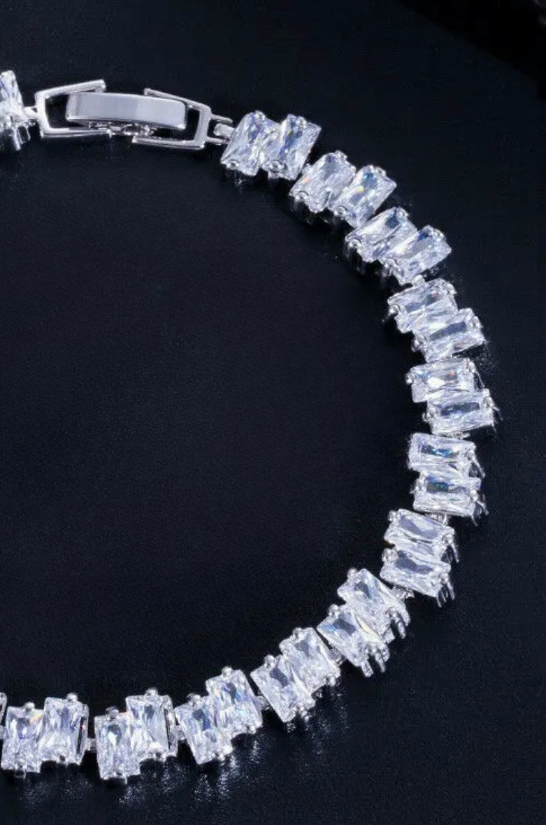 Laò bracelet PRE ORDER