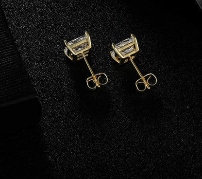 Prince studs 18ct gold INSURED